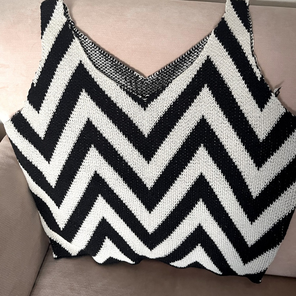 Barbie Black and White Chevron Top | 1XL